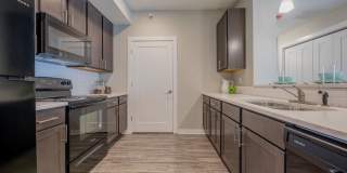 White Oak Gallery 16