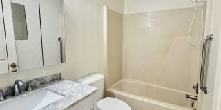 7902 Banyan Street Gallery 10
