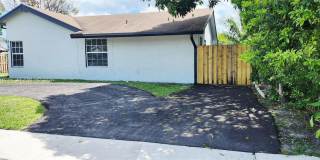 8120 SW 4th Ct Gallery 18