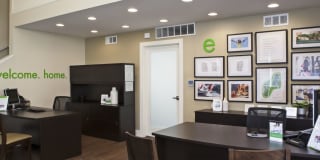 eaves Pacifica Gallery 13