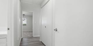 1886 Fairway Park Gallery 14