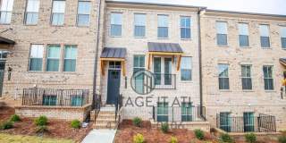 4238 Hickory Pine Alley Gallery 1