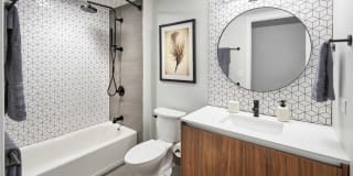The MO Gallery 28
