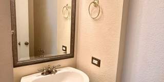 Large 3/2.5 ~ Conveniently located to JBSA Lackland and JBSA Kelly Field Annex ~ Move in Ready! Gallery 8