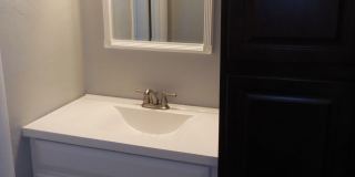 Gorgeous Two Bedroom/Two Full Bath Renovated Home In Kettering w/Full Finished Basement Gallery 14