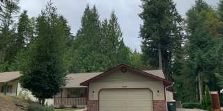 Spacious Open Layout 3 bedroom, 2 bath Rambler in Clearwood! Gallery 1