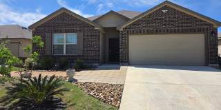 3 miles from Lackland AFB!! Gallery 1