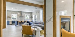 River Pointe Gallery 17