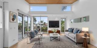 Discover this striking 3 bedroom apartment for rent in Venice, offering 4 bathrooms, contemporary architecture, and thoughtfully designed living spaces in one of the most sought-after coastal neighborhoods in Los Angeles Discover this striking 3 bedroom apartment for rent in Venice, offering 4 bathrooms, contemporary architecture, and thoughtfully designed living spaces in one of the most sought-after coastal neighborhoods in Los Angeles Gallery 1