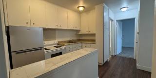 Seward Park Court | Hidden Gem in Serene Neighborhood w/ Onsite Parking Gallery 6