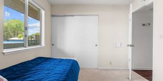 308 River Street Gallery 18