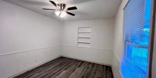 208 N 36th Street Gallery 8