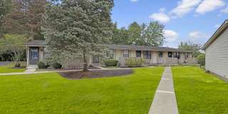 Stonehenge Apartments Gallery 12