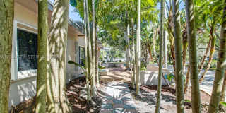 616 SW 11th Ct Gallery 50