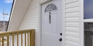 2303 Parkview Avenue - 201 Gallery 1