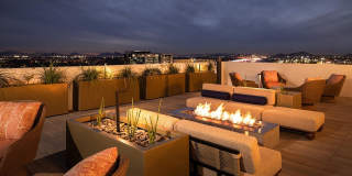 Azur Gallery 12