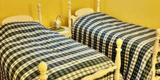 7 Lincoln Avenue Gallery 9