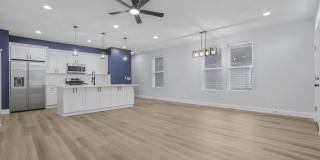 961 Heyl Avenue Gallery 53