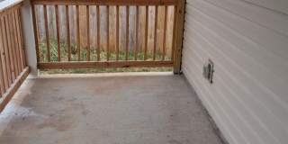 Knoxville 37921 - Fully Furnished - 3 bedroom, 2 bath home - Contact Sharon Arnwine (865) 313-7215 Gallery 15