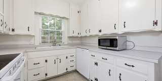 Gorgeous Home in Downtown Lillington! Gallery 12