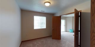 Oxbow Park Apartments Gallery 47