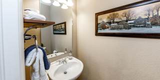 Fully Furnished Downtown 2 Bed, 4 Bath Executive Townhouse Gallery 22