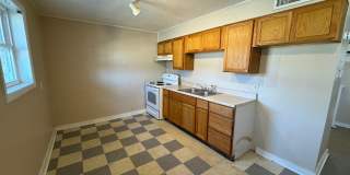 2/1 Apartment Centrally Located in Newport Gallery 1