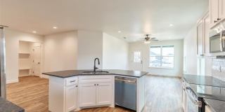 7949 SAWDUST Gallery 9