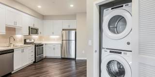 Los Alamitos Luxury Apartments Gallery 80