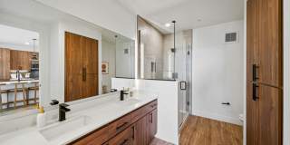 Residences Kierland Gallery 71