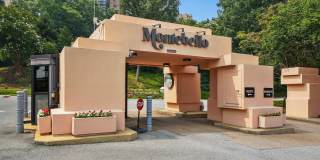 5901 MOUNT EAGLE Drive Gallery 35