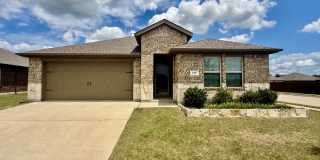 717 Cottonwood Way Gallery 1