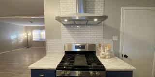 4604 Mercedes Dr Gallery 1