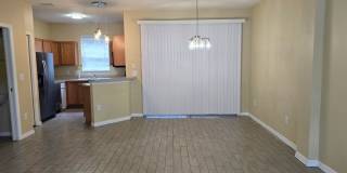 Townhome Near MLK and I-75 Gallery 6