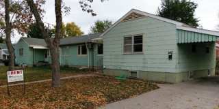 546 1/2 Avenue E Gallery 1