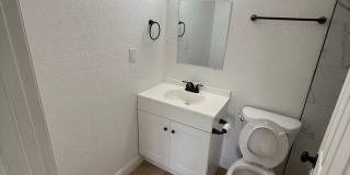 Renovated 2 Bedroom 2 Bath Apartment * A MUST SEE * Gallery 13