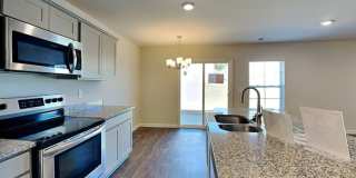 317 Crooked Pine Court Gallery 7