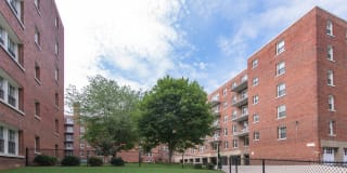 The Metropolitan Gallery 23