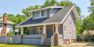 Spacious 3-Bedroom Home with Walk-In Closets! Gallery 1