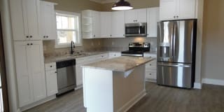 105 St. Lawrence Dr. Gallery 5