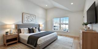 1 Manhasset Avenue Gallery 1