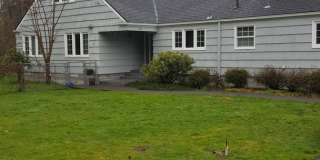 University Place 2bd 2bth, with bonus/office, $2,995 includes yard care and utilities other than cable and 2-CAR GARAGE Gallery 1