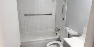 Very nice home located in the Eisenhower Village! NO PETS! Gallery 8