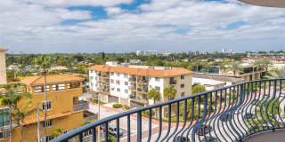 8877 Collins Ave Gallery 11