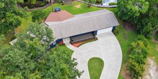2421 DOGWOOD Lane Gallery 1