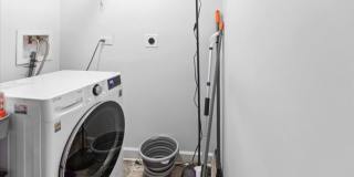 442 W Arlington Gallery 1