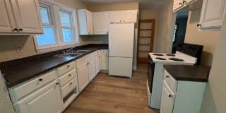 Now Leasing: 4-Bedroom Akron Home with Attic Bedroom & Basement Laundry Hookups Gallery 9