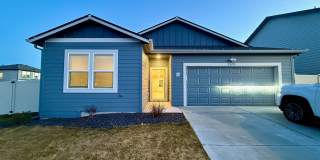 New Construction 4 Bed Mead School District Rancher w/ Fully-Fenced Yard and Attached Garage! Gallery 1