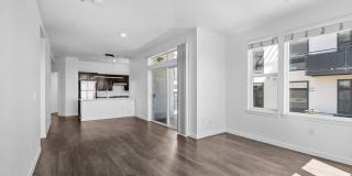 2828 Zuni Gallery 24