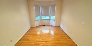 A rare opportunity to experience spacious, sophisticated living in a premier location. Gallery 19